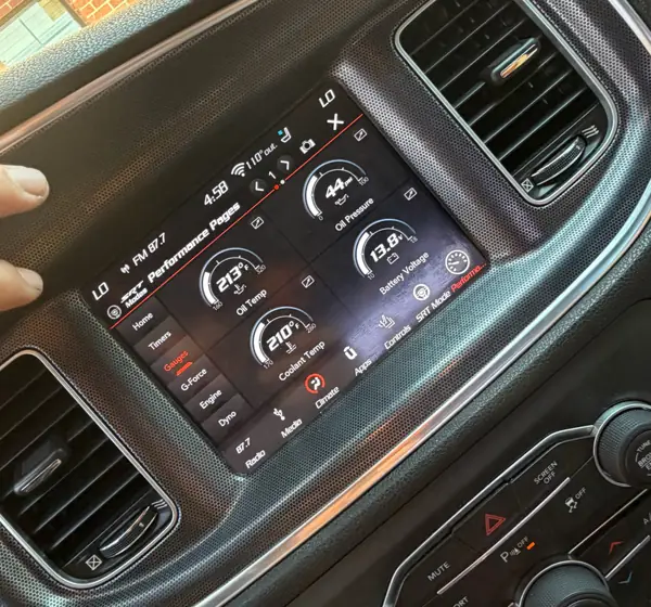 Live gauges — Dodge Charger