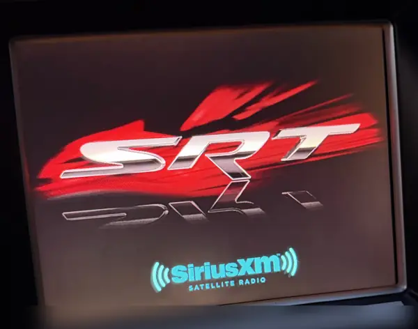 Grand Cherokee SRT boot screen